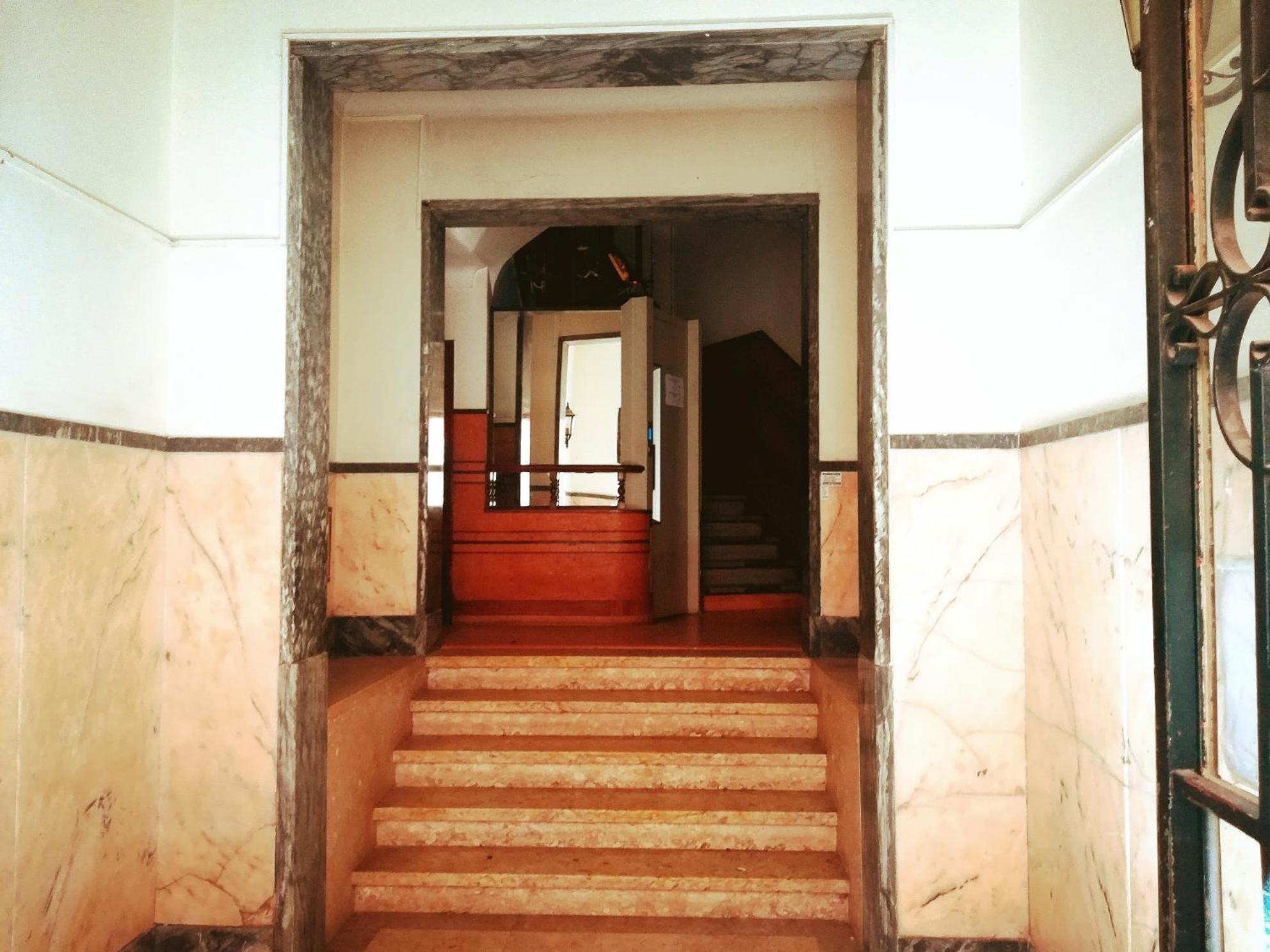 Sweet Suites Guesthouse Close To Famous Avenue Liberty — Photos 1